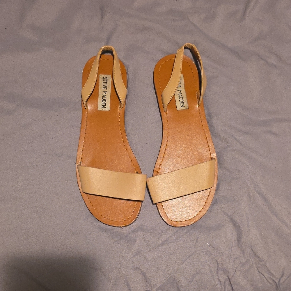 Steve Madden Beige/Tan Leather Slingback Flat Sandals